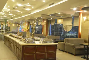 Shanghai Airlines Travel Hotel - Image 2