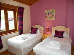 Copper Beech Lodge - Image 3