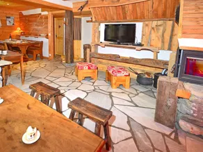 Chalet of Character Just 150 Meters From the ski Lifts - Image 3