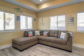Coral Cottage - Image 2