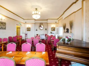 The Manor Hotel Mundesley - Image 3