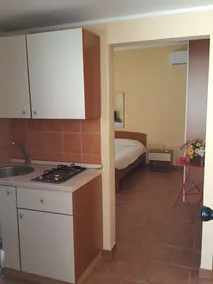 Dante Apartment - Image 5