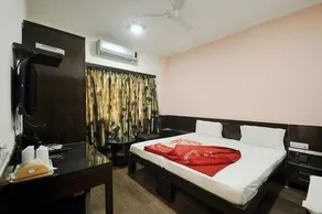 Maxfort Huda City Centre - Image 5