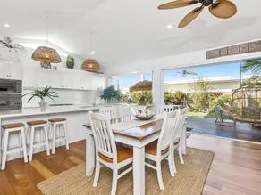 Kia Orana Island Home - Image 3