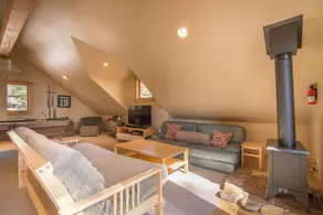 Beauty in Tahoe Vista w/ Lake Views & Hot Tub! - Image 4