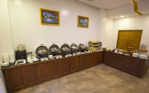 Yadanarpon Dynasty Hotel - Image 2