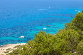Villa With 4 Bedrooms in Llucmajor, With Wonderful sea View, Private Pool, Enclosed Garden - 300 m From the Beach - Image 4
