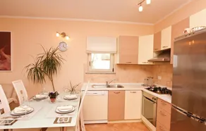 Nice Home in Porec With Wifi and 2 Bedrooms - Image 2