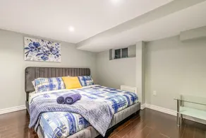 Bright and Spacious - 3BR Apt With Netflix - Near High Park - Image 4