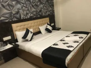 Hotel Aamantran Inn - Image 5