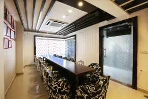 Hotel Umed Grand by OYO Rooms - Image 5
