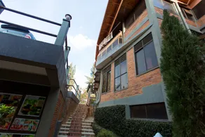 Champion Hotel - Image 2