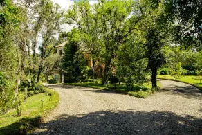 Linda Casa de 3 Quartos em Condom nio Exclusivo de Gramado - Image 5