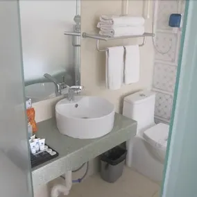 Jinyun Business Hotel - Image 2