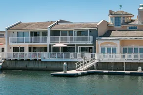 Harborside House In Oxnard 3 Bedroom Home - Image 3