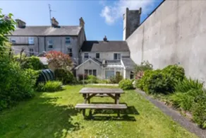 Ferry Lodge - Image 4
