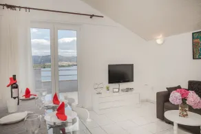 Hana's Place - Image 4
