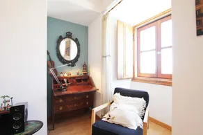 River View Very Central & Spacious 1 Bedroom - Image 2