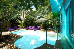 Club One Seven Bed and Breakfast - Image 2