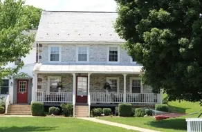 The Hertzog Homestead Bed & Breakfast - Image 4