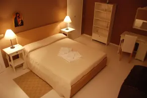 Scusari - Image 3