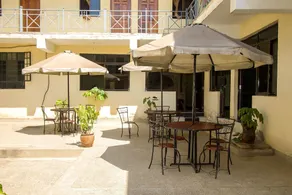 New East View Hotel - Image 4