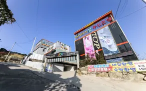 Seongju Top - Image 3