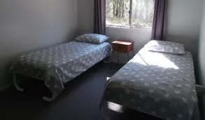 Robinsons Cabin - Image 2