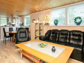 Cosy Holiday Home in Hals With Terrace - Image 2