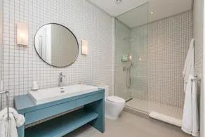 Georgian Bay Beach House~a Designer's Dream! - Image 3