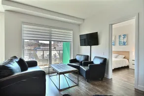 Brand New Condo Hotel Immense Terrasse - Image 2