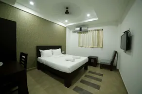 Beachway Hotel - Image 2