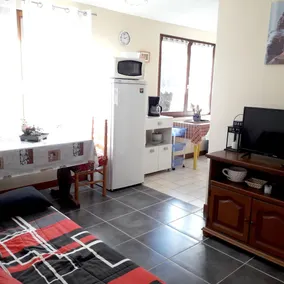 Apartment With one Bedroom in Taintrux, With Wonderful Mountain View, Furnished Garden and Wifi - 25 km From the Slopes - Image 5