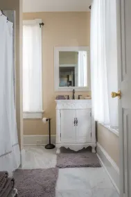 Dennison Street Inn  Bed & Breakfast - Image 3
