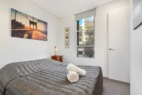 Surry Hills Modern Apartment 7 Bedford - Image 2