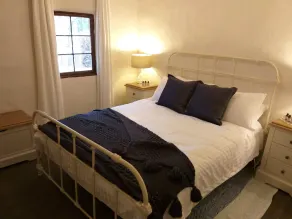 Pines Cottage - Image 2