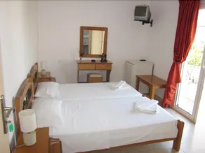 Hotel Australia - Image 2