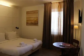 Hotel Raecks - Image 3