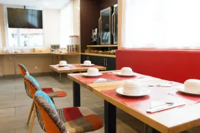 Wink Hotel Juvisy - Image 2