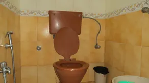 Benazeer Hotel - Image 2