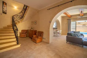 Sophia Holiday Home - Image 5