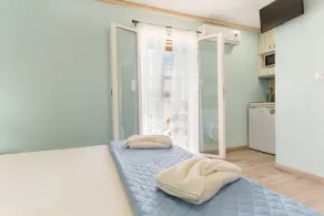 Sunrise Suites - Image 4