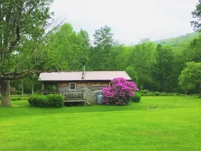 Cold Spring Lodge & Cabins - Image 3