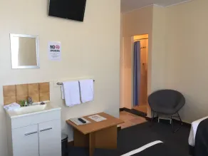 TRC Hotel - Image 5
