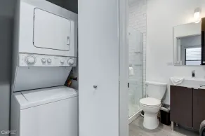 Enjoy A Little "Me Time" At Your Own Personal Oasis In The Windy City - 747 Lofts Cabin 206 by RedAwning - Image 4
