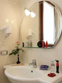 Hotel Nice - Image 5