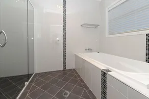 The Fingal House - Fingal Bay - Image 4