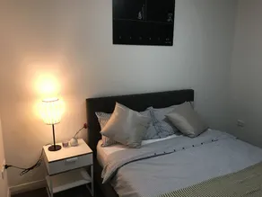 Chic & Cosy Apartment near Airport and CBD - Image 2