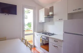 Awesome Apartment in Ricadi With Wifi and 2 Bedrooms - Image 4