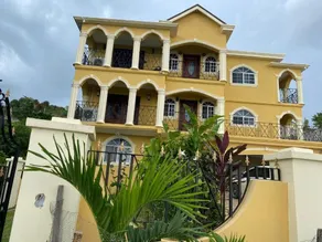Marvettes Hideaway - Image 5